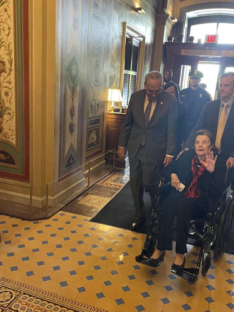 image showing Senator Diane Feinstein makes her return to the Senate