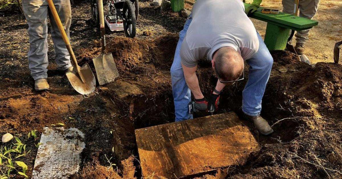 image for Attleboro middle school time capsule found after 25 years