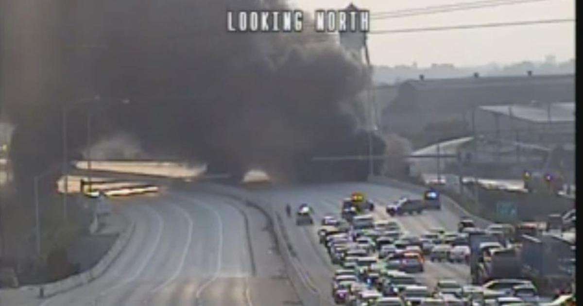 image for I-95 Philadelphia: Large truck fire causes roadway collapse near Cottman Avenue exit