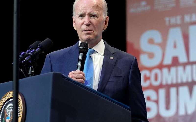image for Biden says US is at ‘tipping point’ on gun control: ‘We will ban assault weapons in this country’