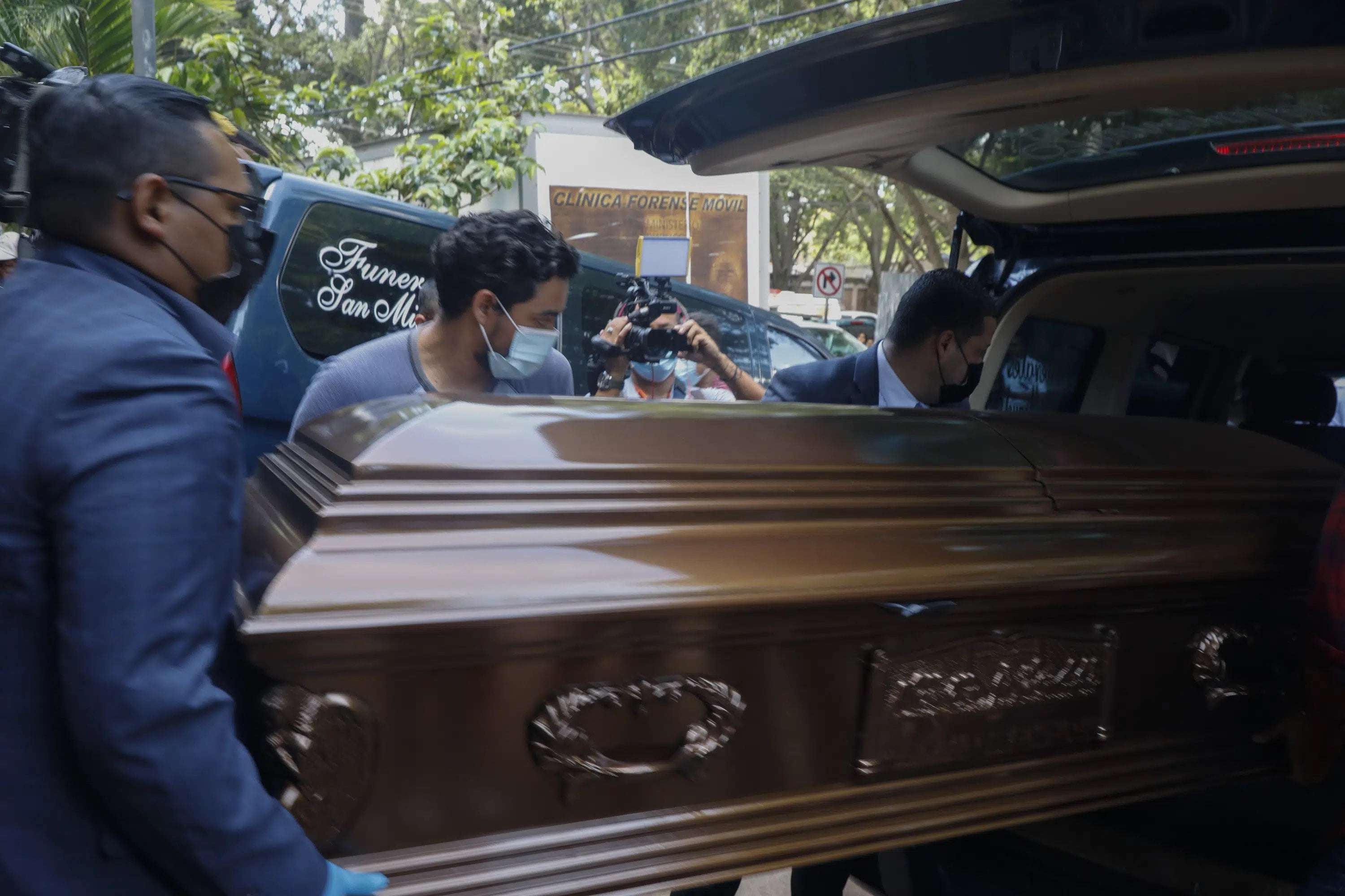 image for Gang slaughtered 46 women at Honduran prison with machetes, guns and flammable liquid, official says