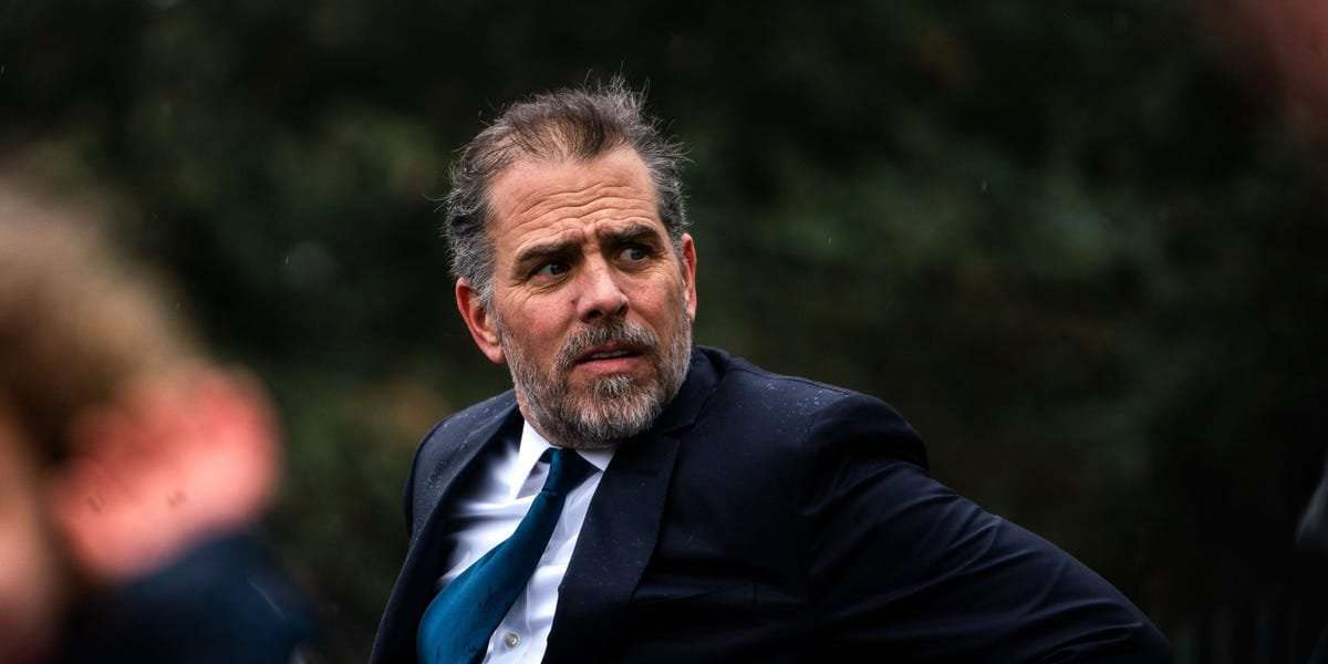 image for House Republicans move to strip security clearances from any official who said in 2020 that the release of Hunter Biden's emails had 'classic earmarks of a Russian information operation'