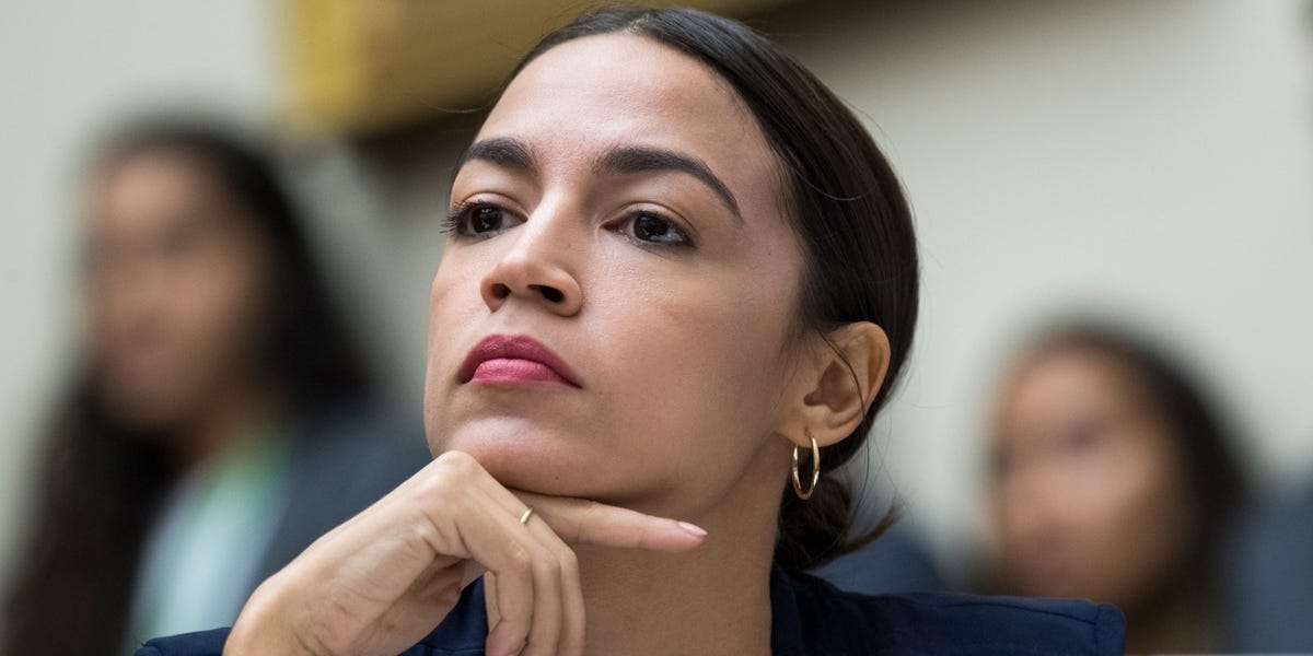 image for AOC urges Congress to consider 'subpoenas' if Chief Justice Roberts won't testify about SCOTUS gift scandal