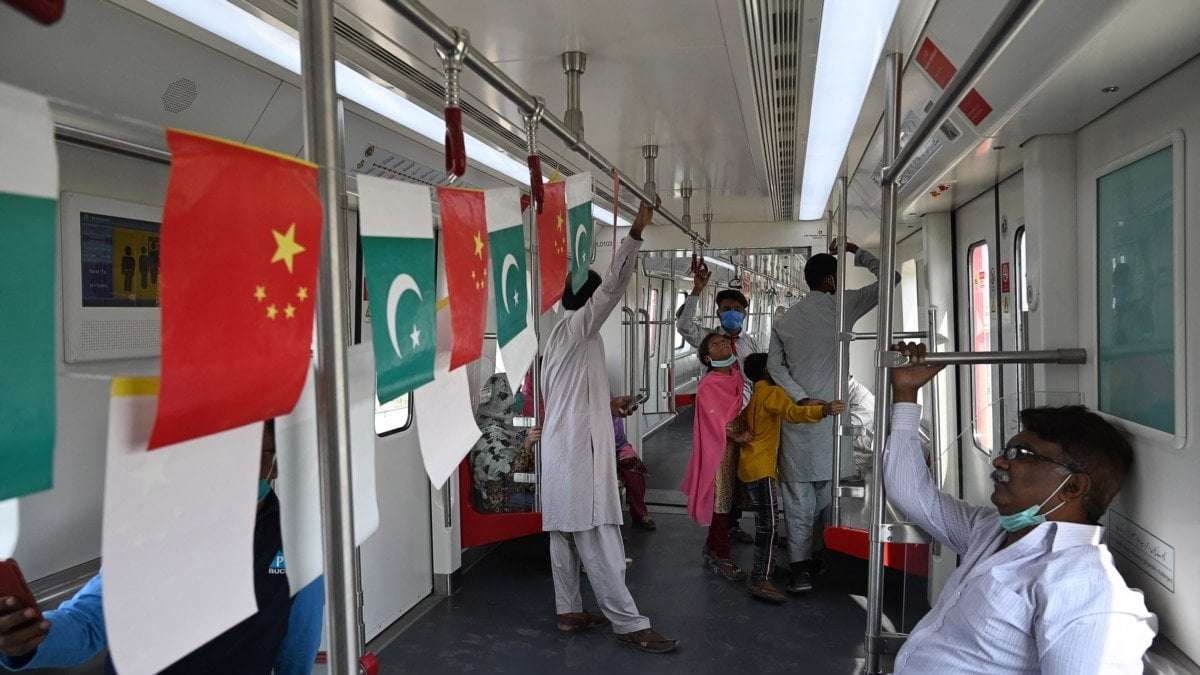 image for Security Concerns, Payment Disputes Hinder China's BRI Investment in Pakistan