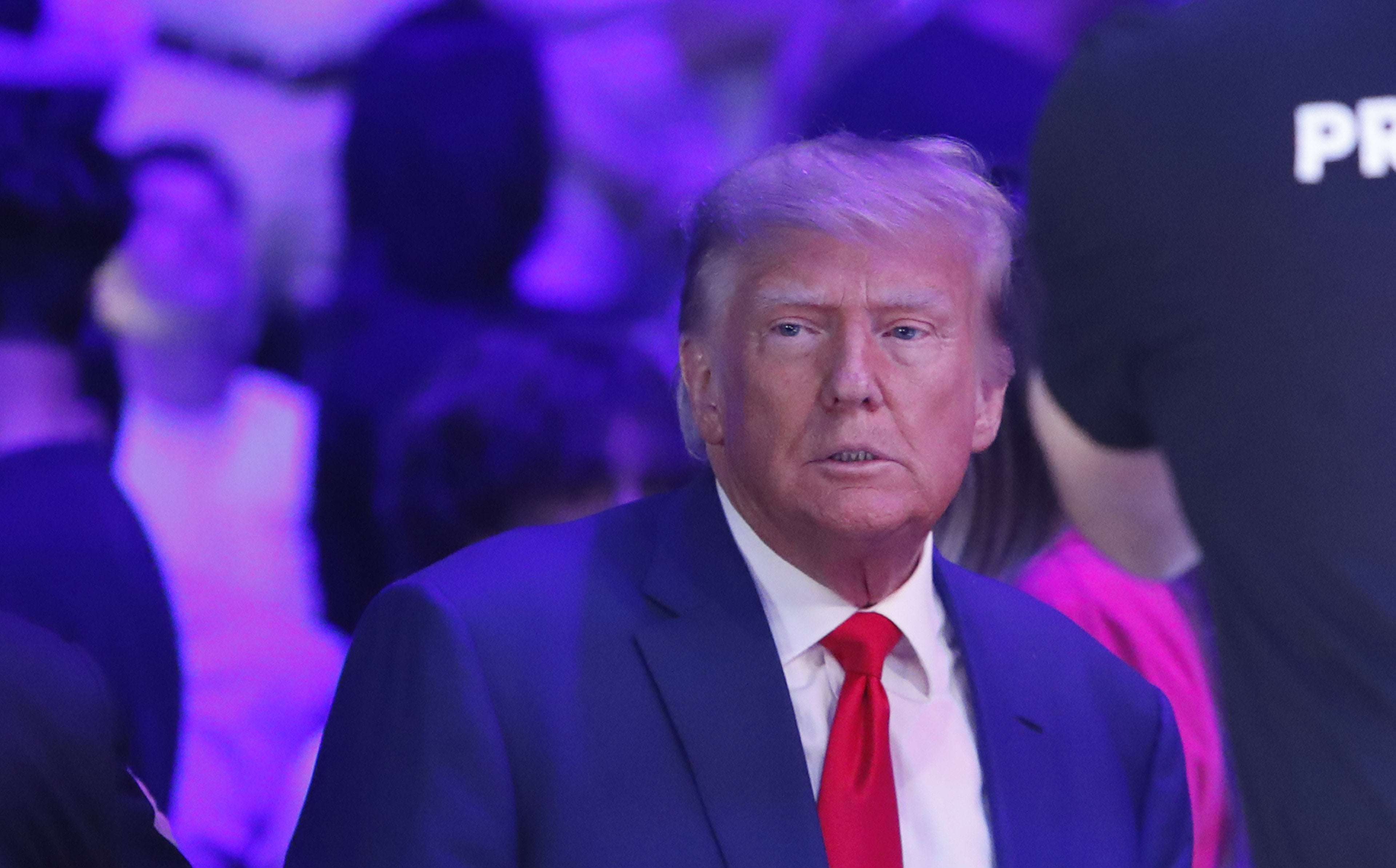 image for Police Taking Selfies With Donald Trump Sparks Outrage: 'Disgraceful'