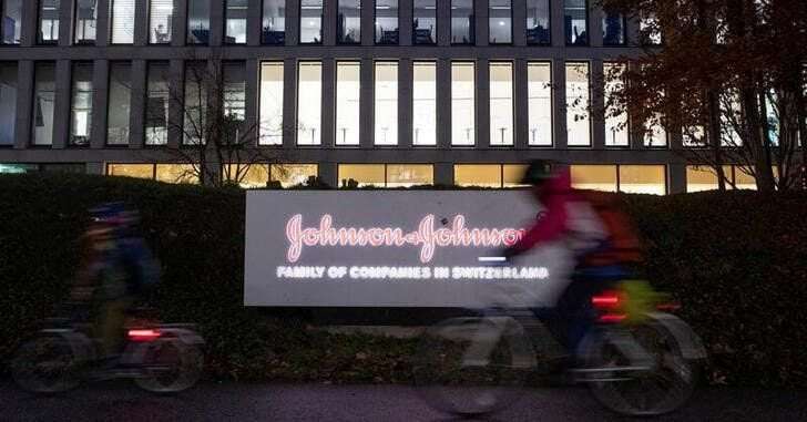 image for Johnson & Johnson sues researchers who linked talc to cancer