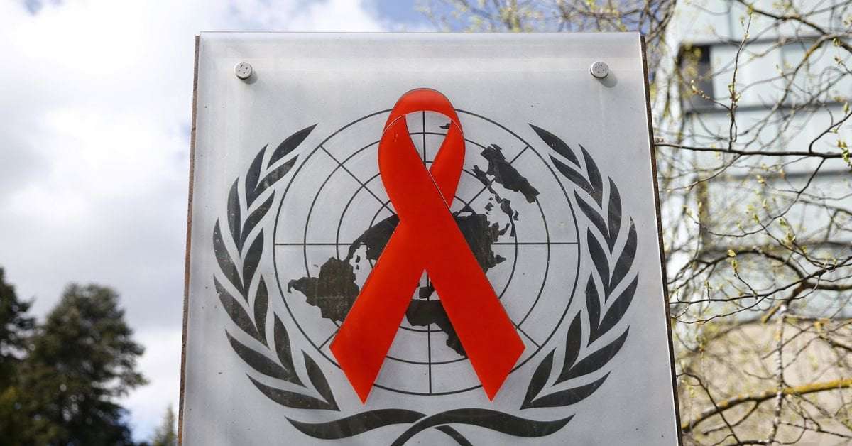 image for AIDS can be ended by 2030 with investments in prevention and treatment, UN says