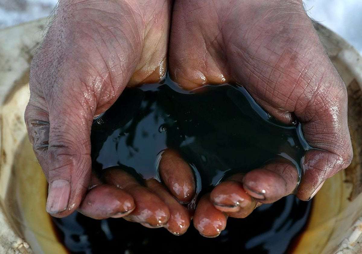image for Higher discounts likely to prompt India to buy more crude oil from UAE
