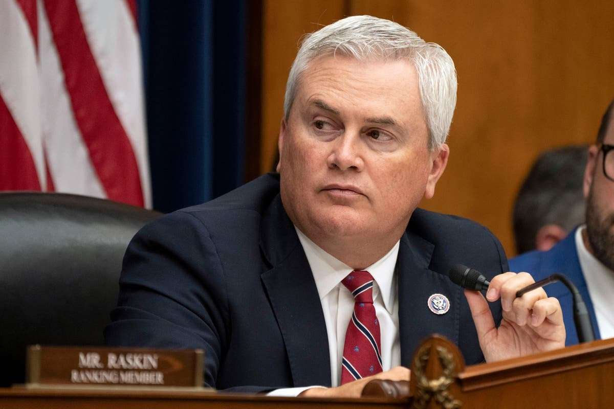 image for House Oversight chair admits GOP can’t back up Biden bribery accusations