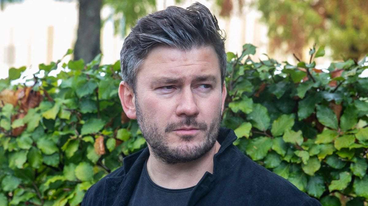 image for Metro 2033 author Dmitry Glukhovsky sentenced to 8 years in prison for criticizing Russia's invasion of Ukraine