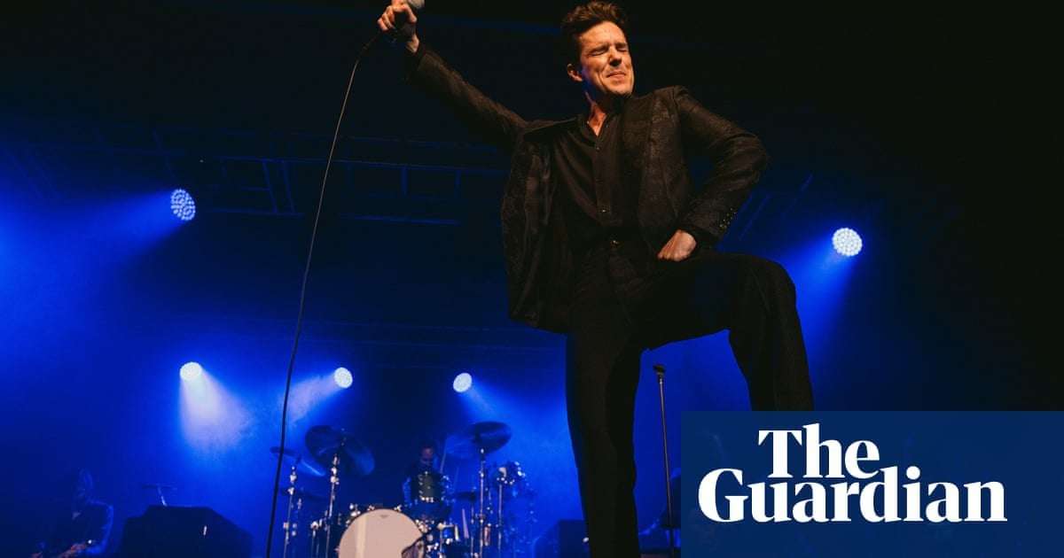 image for Booing and walkouts after the Killers tell Georgia audience Russian is their ‘brother’