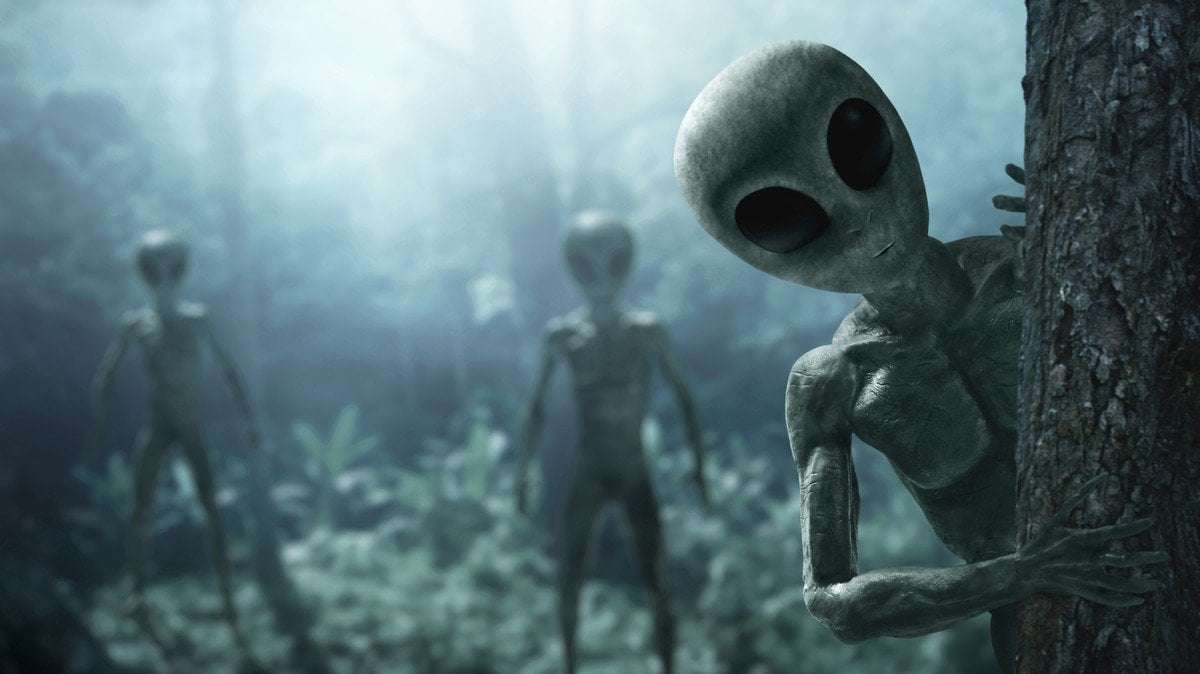 image for ‘Flying Aliens’ Harassing Village in Peru Are Actually Illegal Miners With Jetpacks, Cops Say