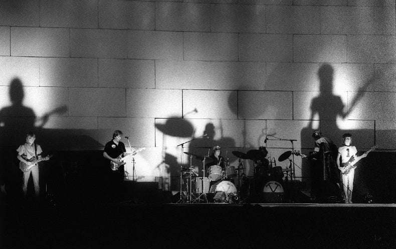 image for Neuroscientists Re-create Pink Floyd Song from Listeners’ Brain Activity