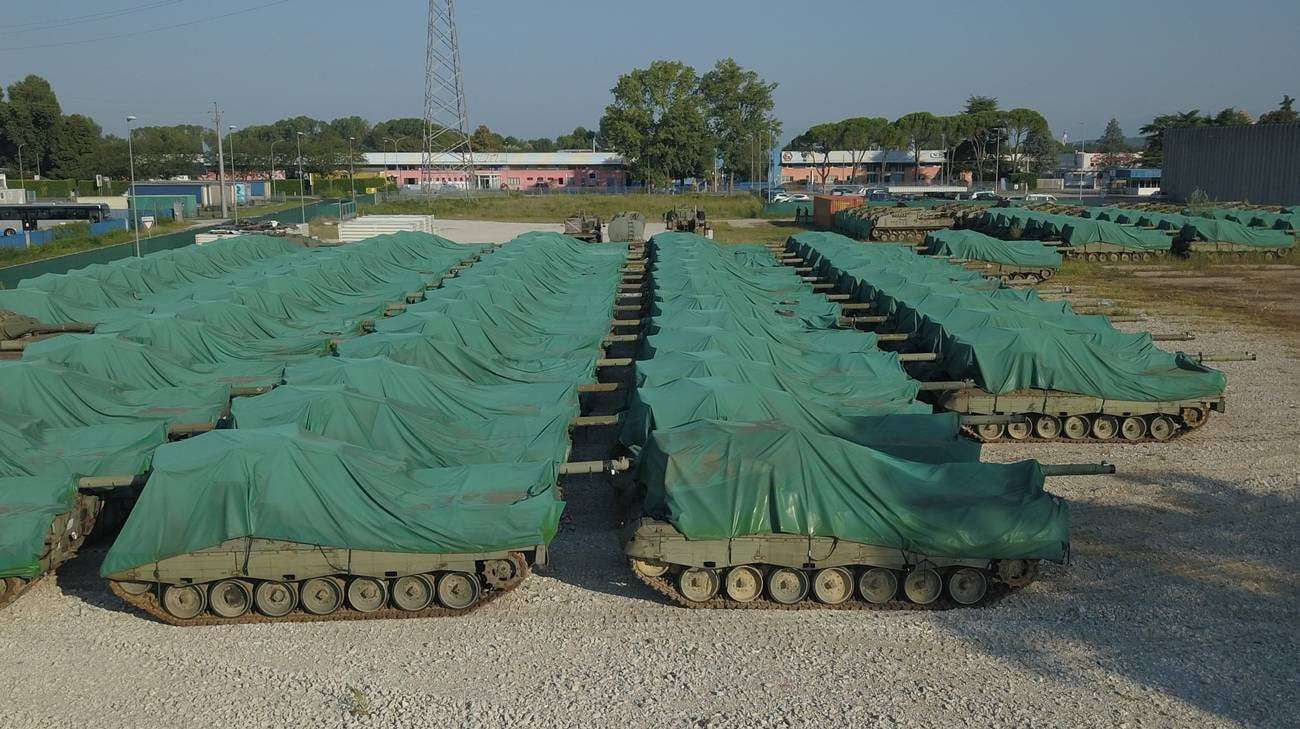 image for Almost 100 Leopard 1s stored in the open in Italy as Switzerland blocked their transfer to Ukraine