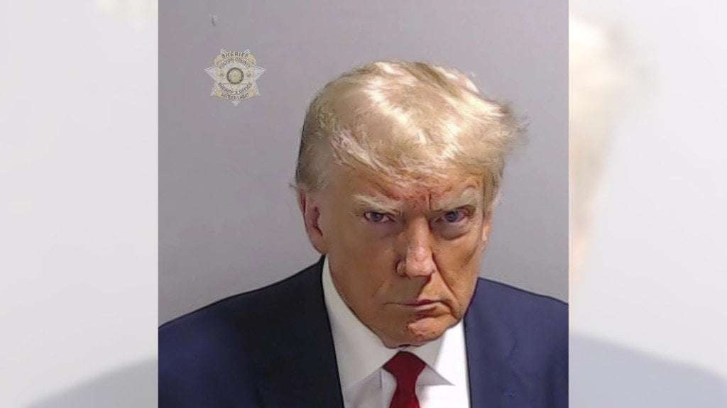 image for Donald Trump is ineligible for presidency, lawsuit argues