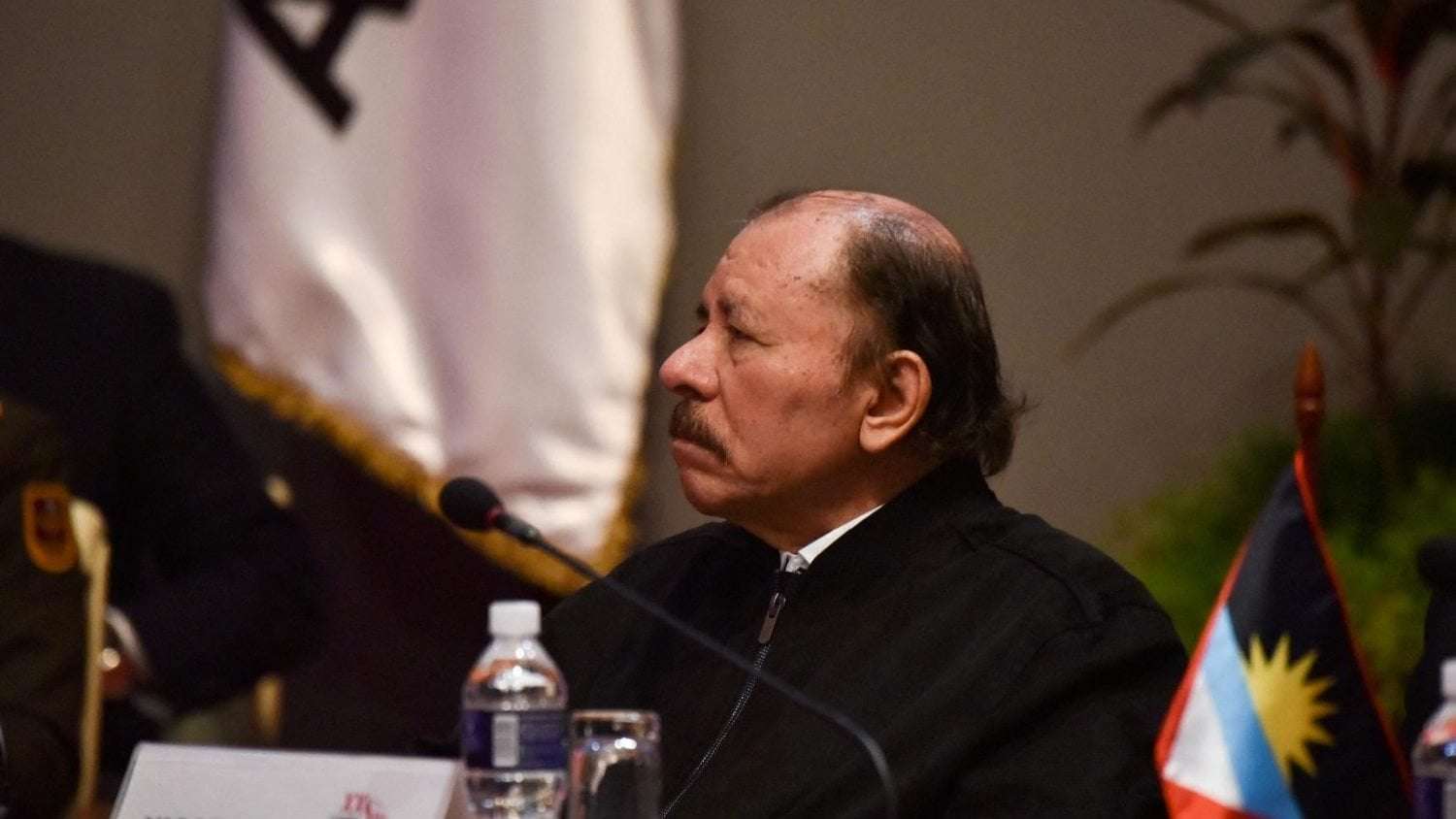 image for Nicaragua bans Jesuits and confiscates all their assets