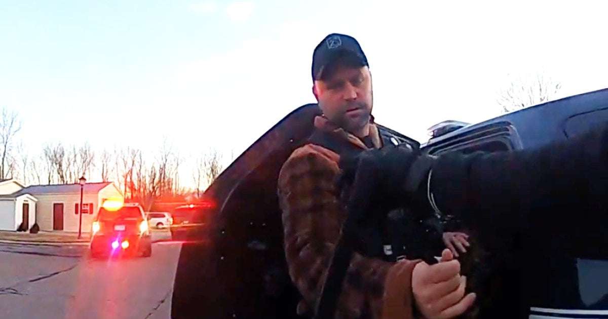 image for Flat Rock sgt. arrived to crime scene armed, 'intoxicated,' vomiting. He faced no charges.