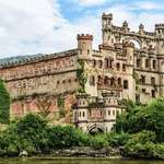 image for The Ruins of Bannerman Castle in Upstate New York, in the middle of the Hudson River