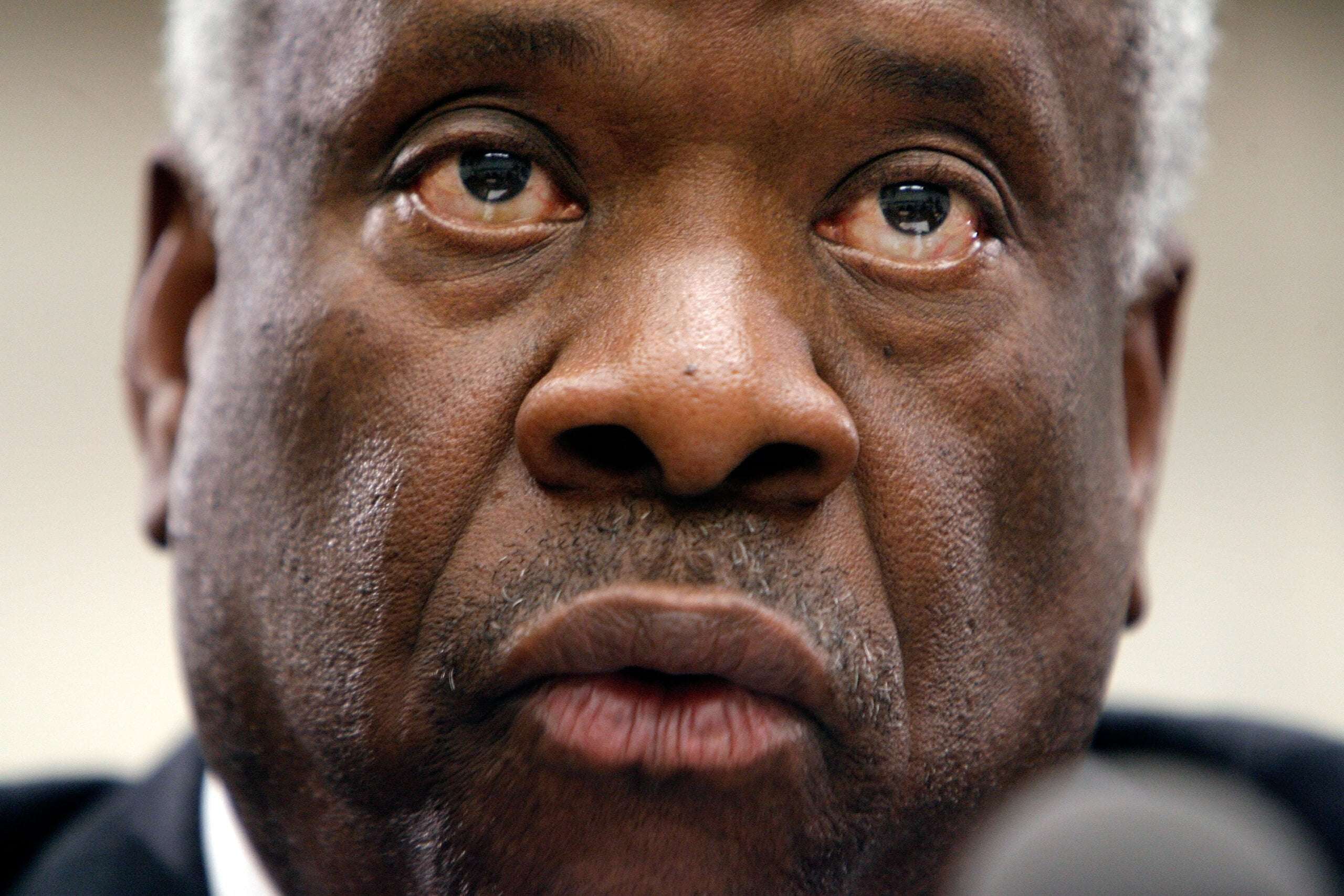 image for Democrats Unimpressed With Clarence Thomas's Feeble Attempt At Transparency