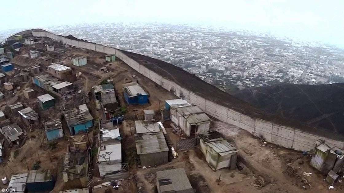 image for Peru demolishes “Wall of Shame” dividing rich and poor neighborhoods