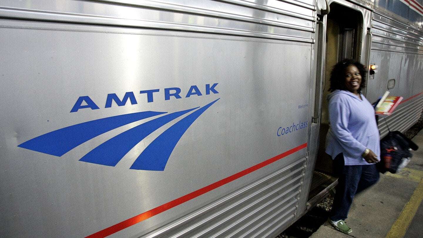 image for Biden administration announces $1.4 billion to improve rail safety and boost capacity in 35 states