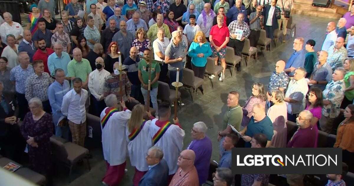 image for Texas church defies government crackdown by blessing drag queens