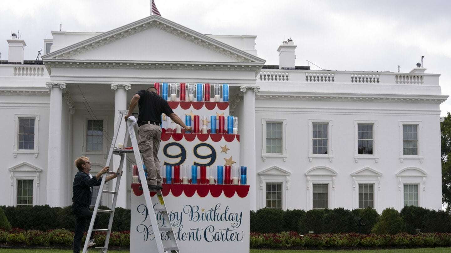 image for Jimmy Carter turns 99 at home with Rosalynn and other family as tributes come from around the world