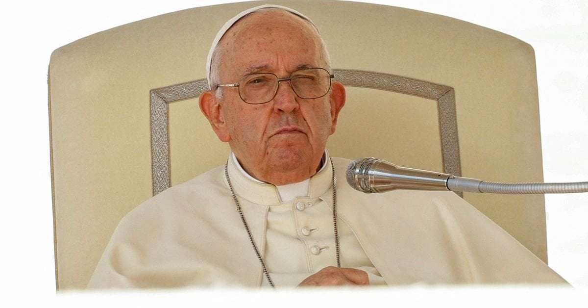 image for Pope urges Hamas to free hostages, says Israel has right to self-defence