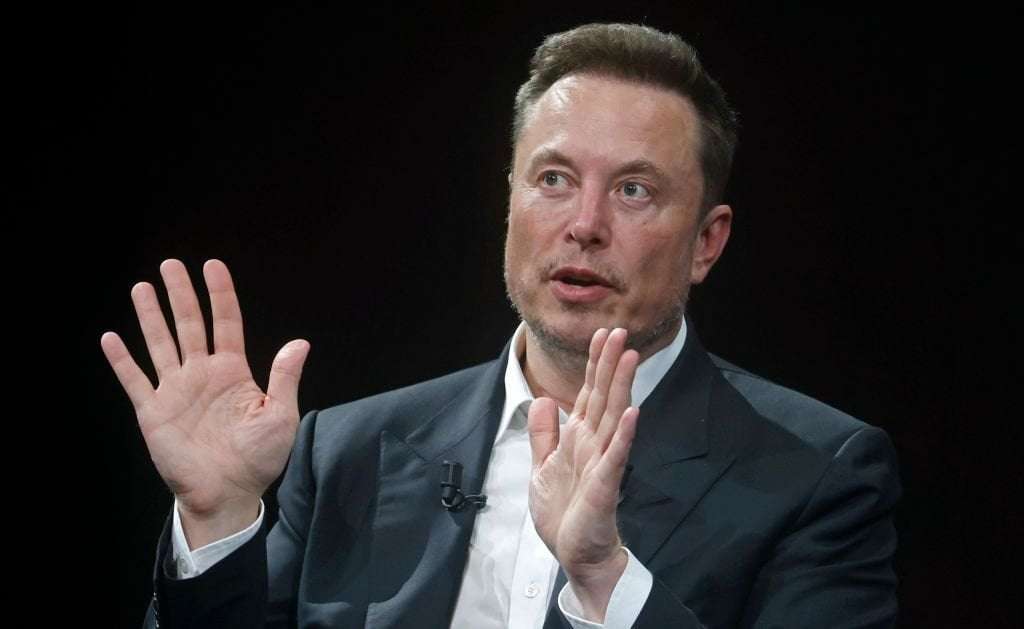 image for Podolyak: Musk's suggestion to 'surrender Ukraine' is 'catastrophic mistake'