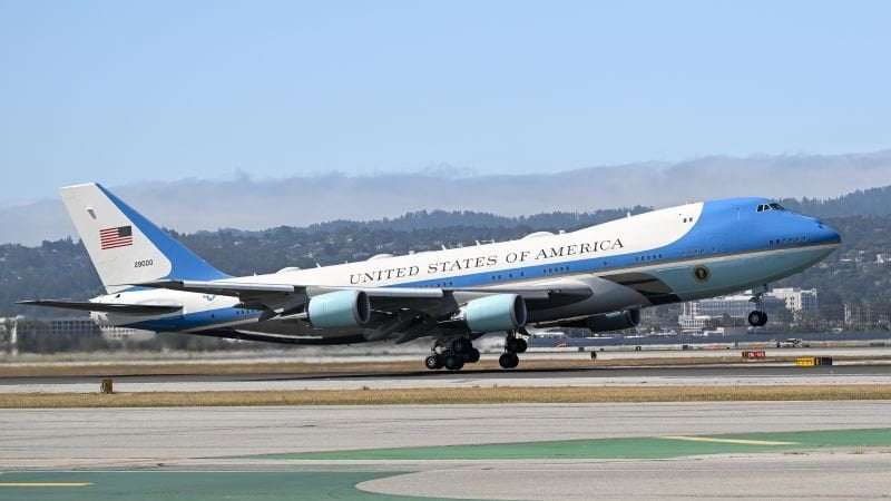 image for Air Force One debacle: Boeing has now lost more than $1 billion on each of the president’s two new jets