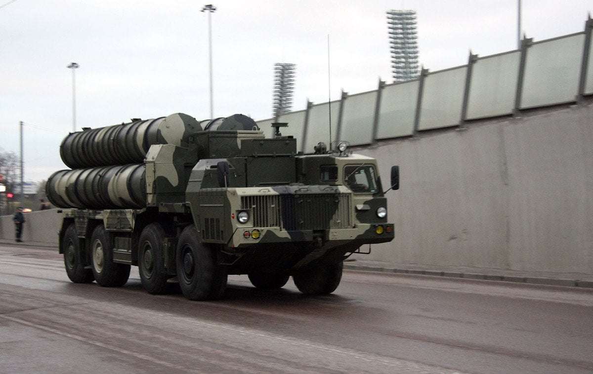 image for Ukraine Confirms Combined Air-Sea Attack Took Out Key Russian Air Defense System