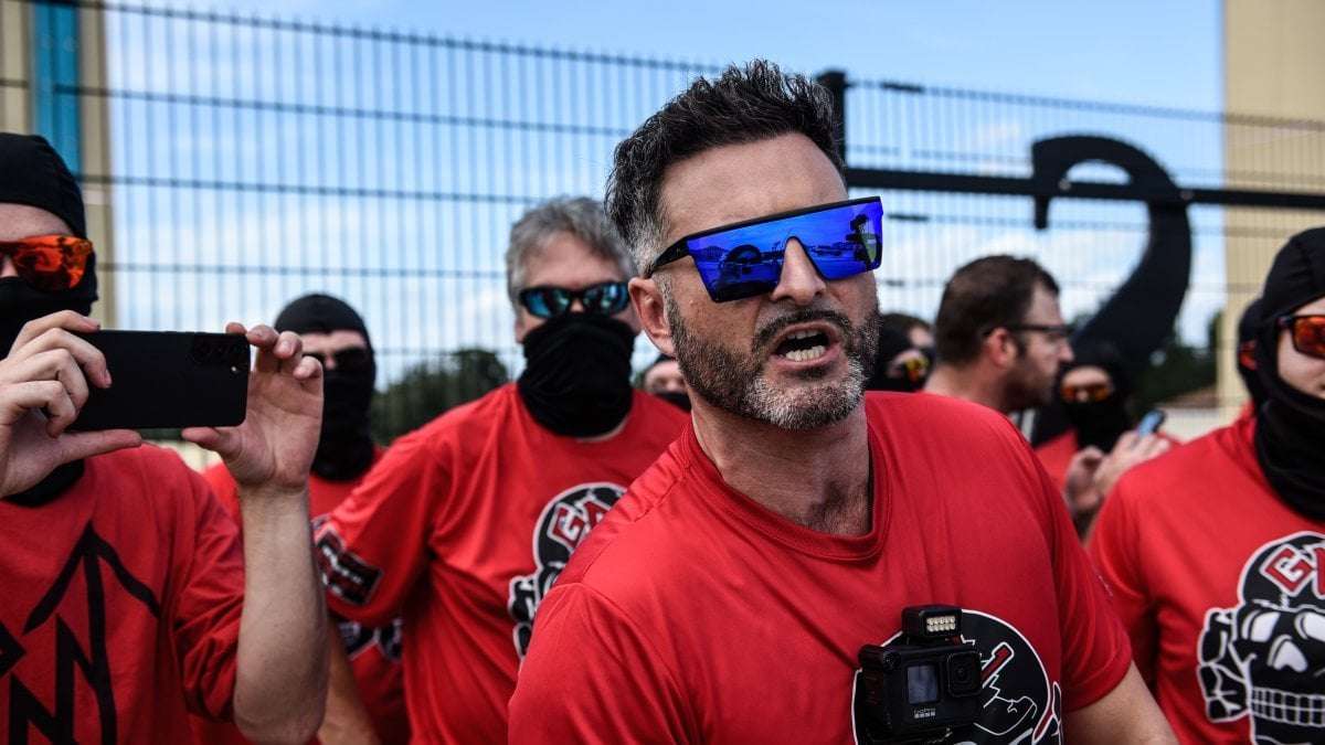 image for Neo-Nazi group founder sentenced to jail for distributing antisemitic flyers