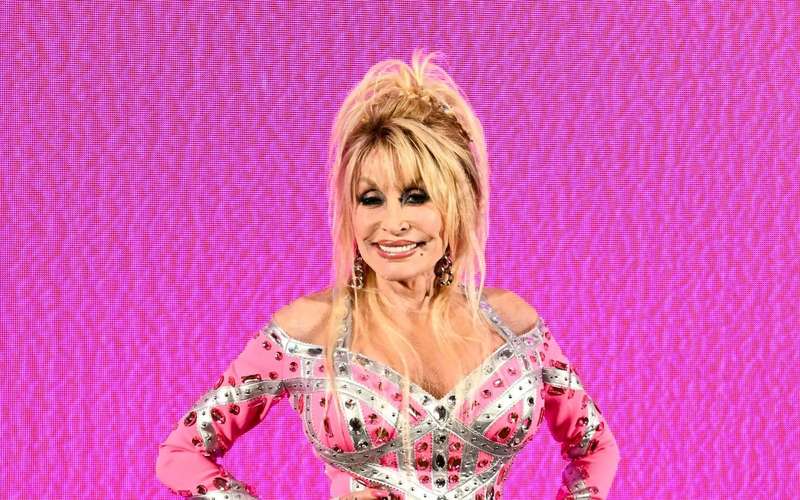 image for Dolly Parton criticises Tennessee’s anti-trans bills