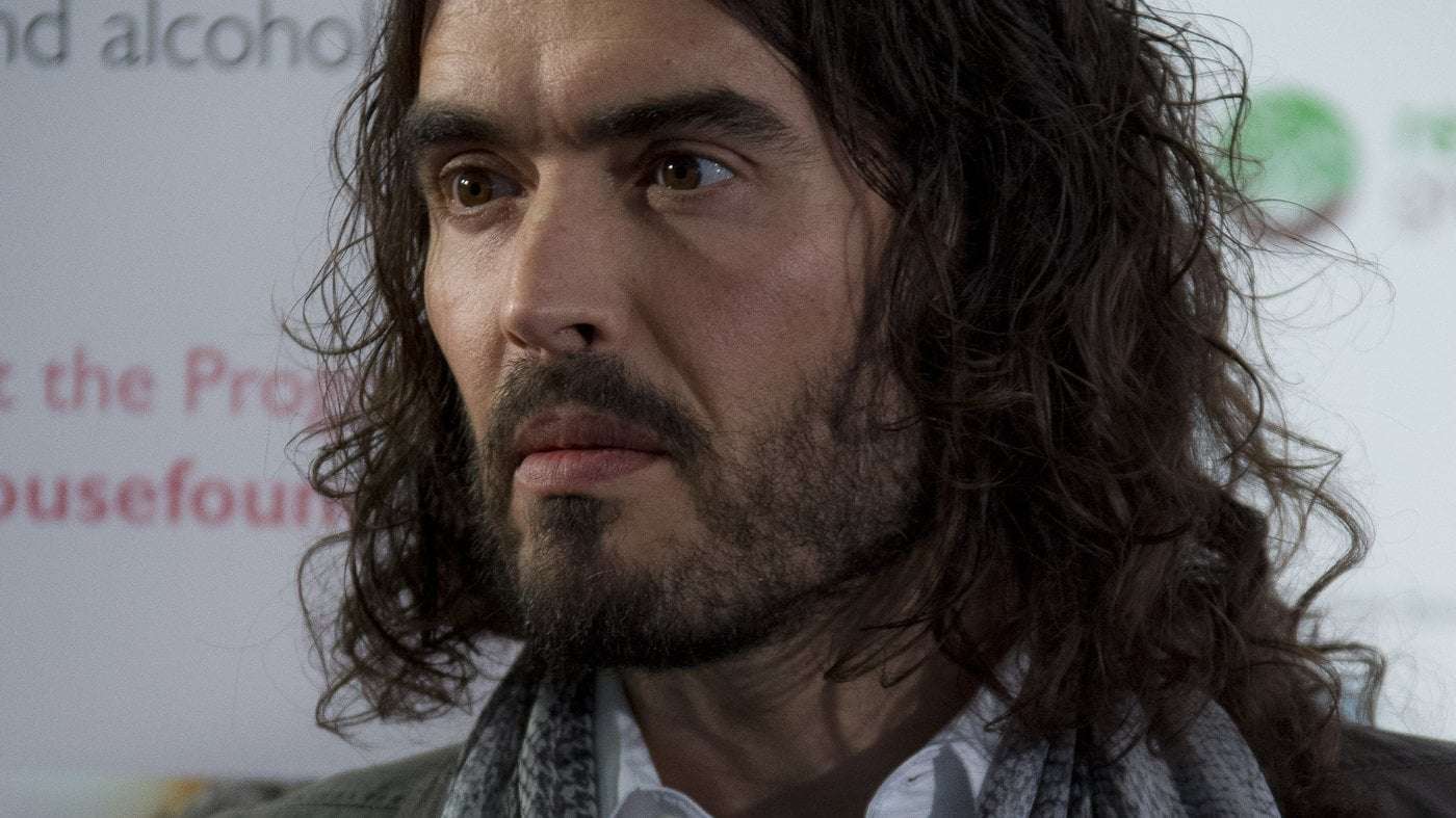 image for Lawsuit claims Russell Brand sexually assaulted woman on the set of 'Arthur'