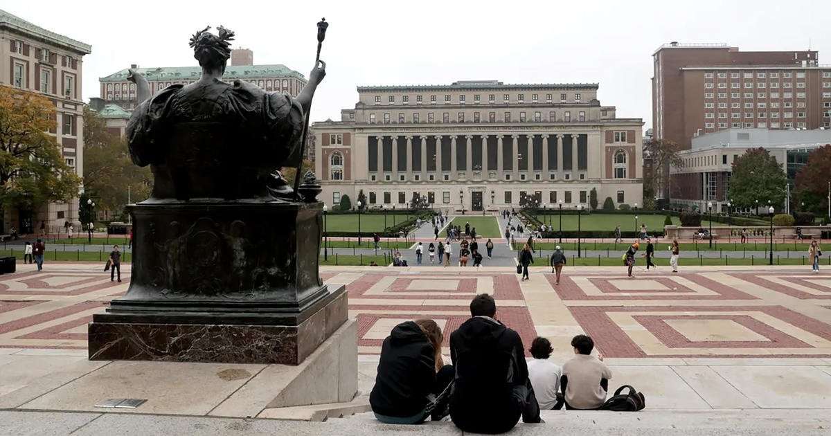 image for Columbia University suspends student groups Students for Justice in Palestine & Jewish Voice for Peace for allegedly violating school policies