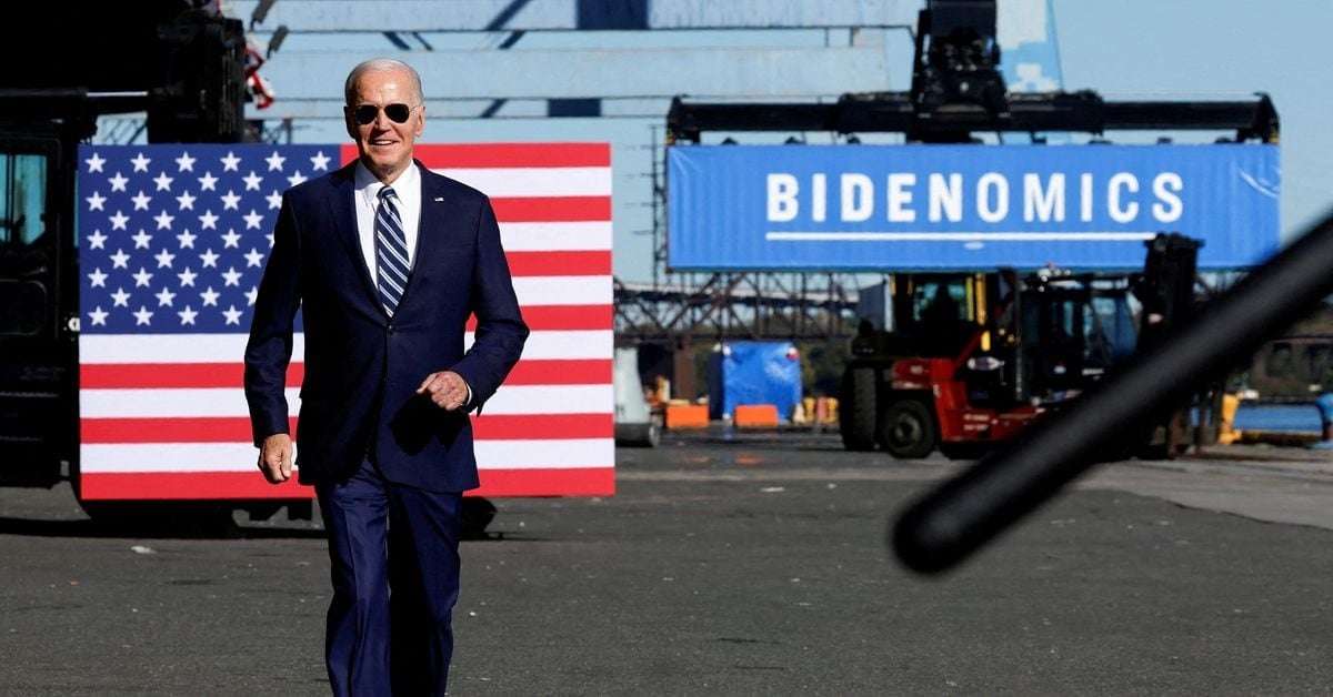 image for Biden voters say more motivated to stop Trump than to support president-Reuters/Ipsos