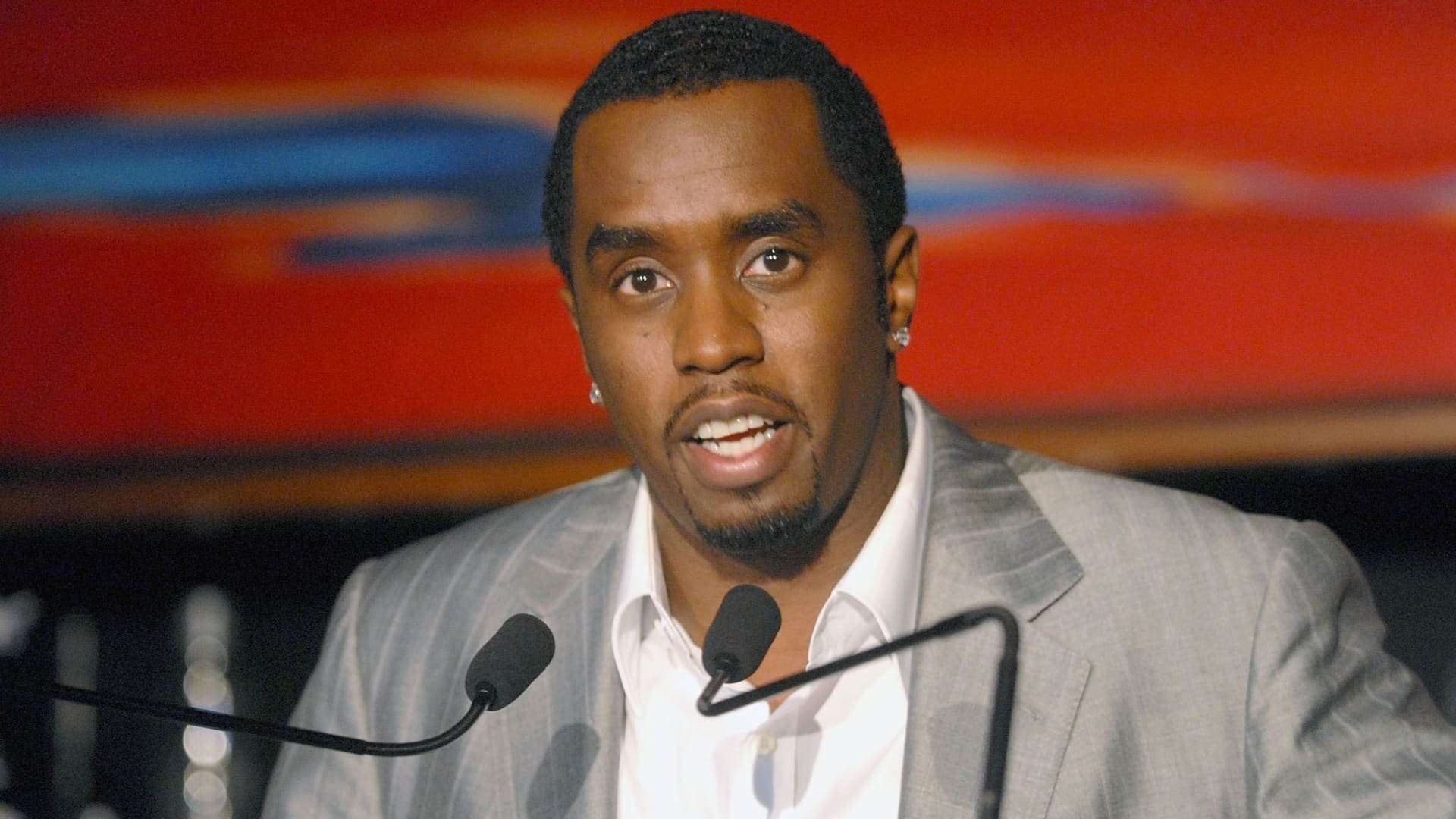 image for Music mogul Sean 'Diddy' Combs sued for alleged rape, sex trafficking by singer Cassie