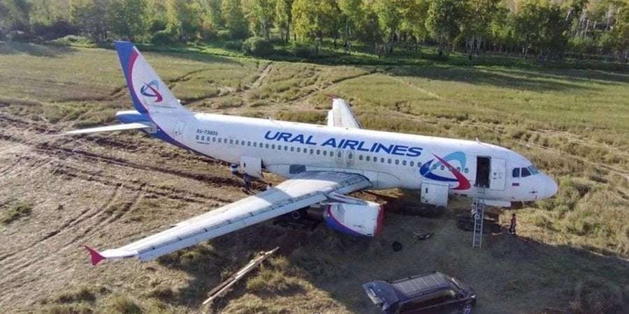 image for Russian aviation ‘on verge of collapse’ due to sanctions, Ukraine announces after successful hack
