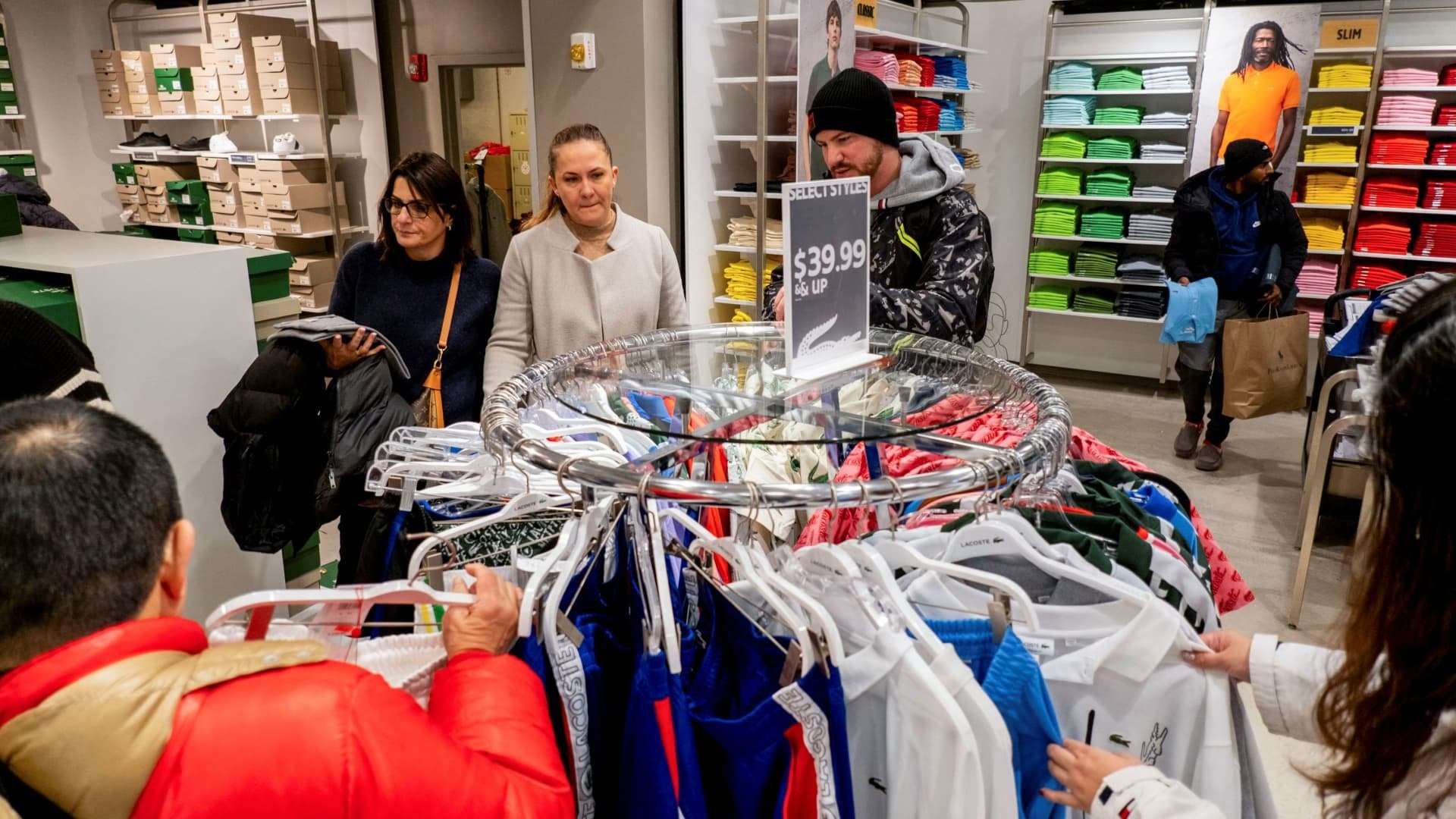 image for Black Friday shoppers spent a record $9.8 billion in U.S. online sales, up 7.5% from last year