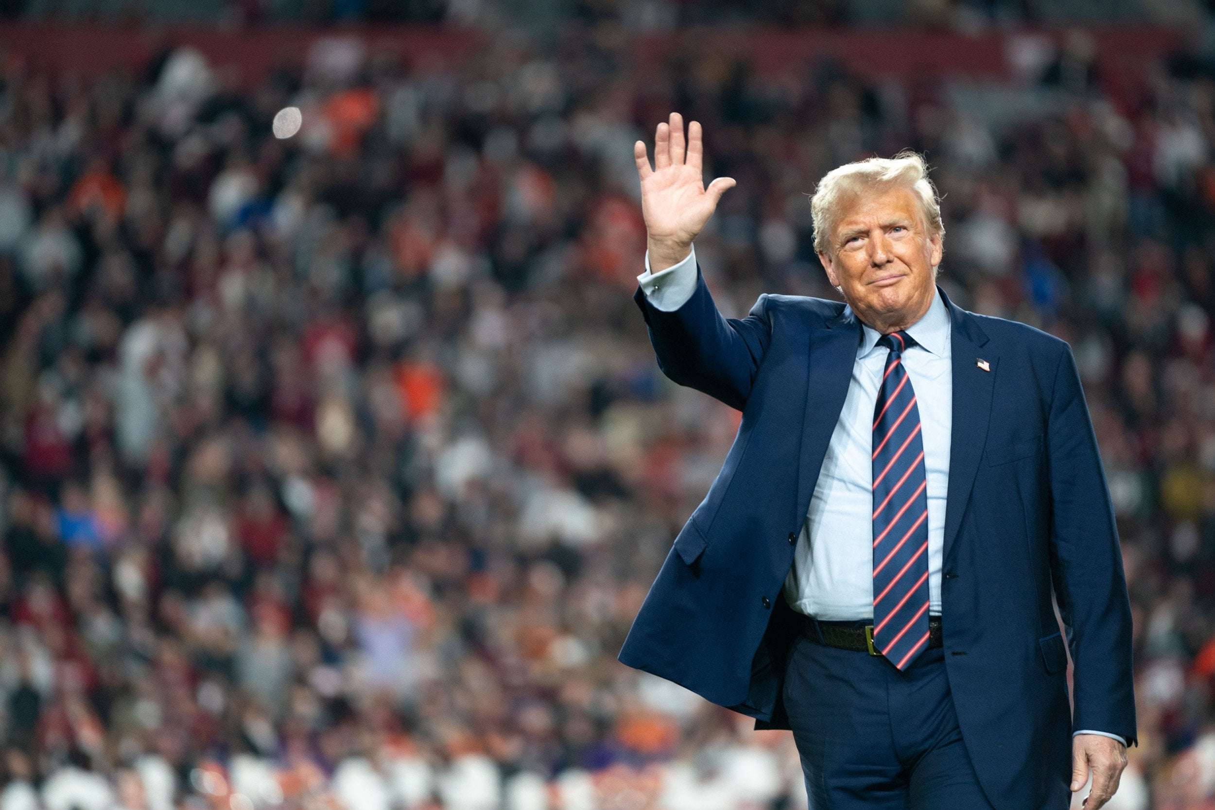 image for Donald Trump Greeted by Loud Boos at South Carolina Football Game