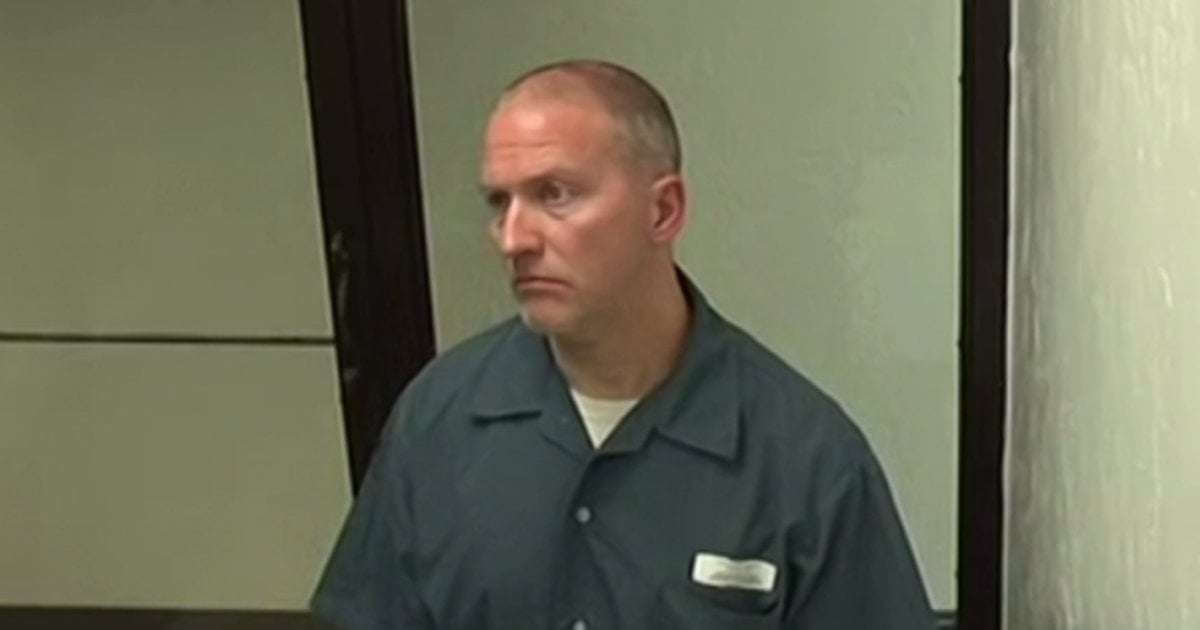 image for Derek Chauvin was stabbed 22 times in federal prison attack, according to new charges