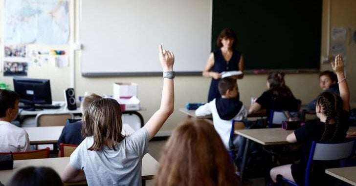 image for Mathematics, reading skills in unprecedented decline in teenagers