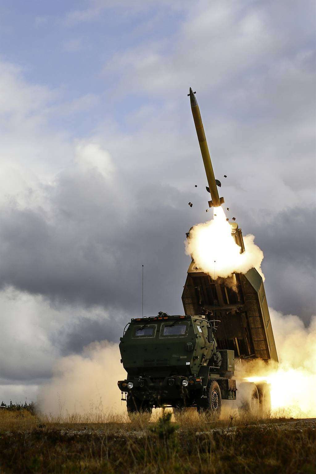 image for US to announce fresh weapons aid for Ukraine as Congress is stalled
