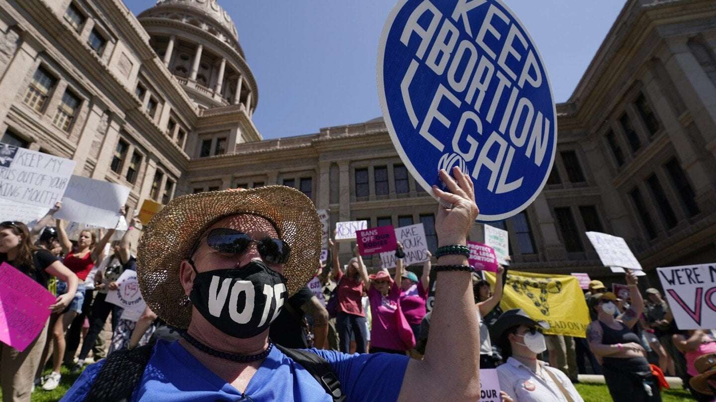 image for A Texas judge grants a pregnant woman permission to get an abortion despite the state’s ban