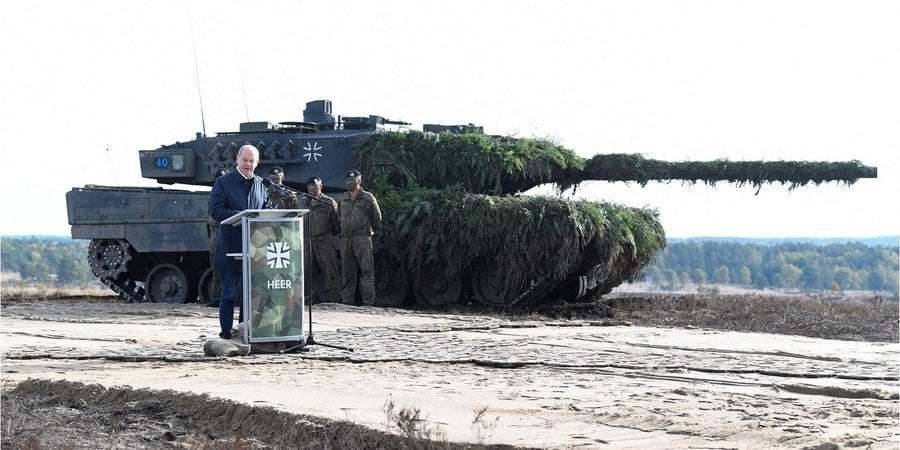 image for German Bundeswehr Inspector General warns of potential defensive war against Russia