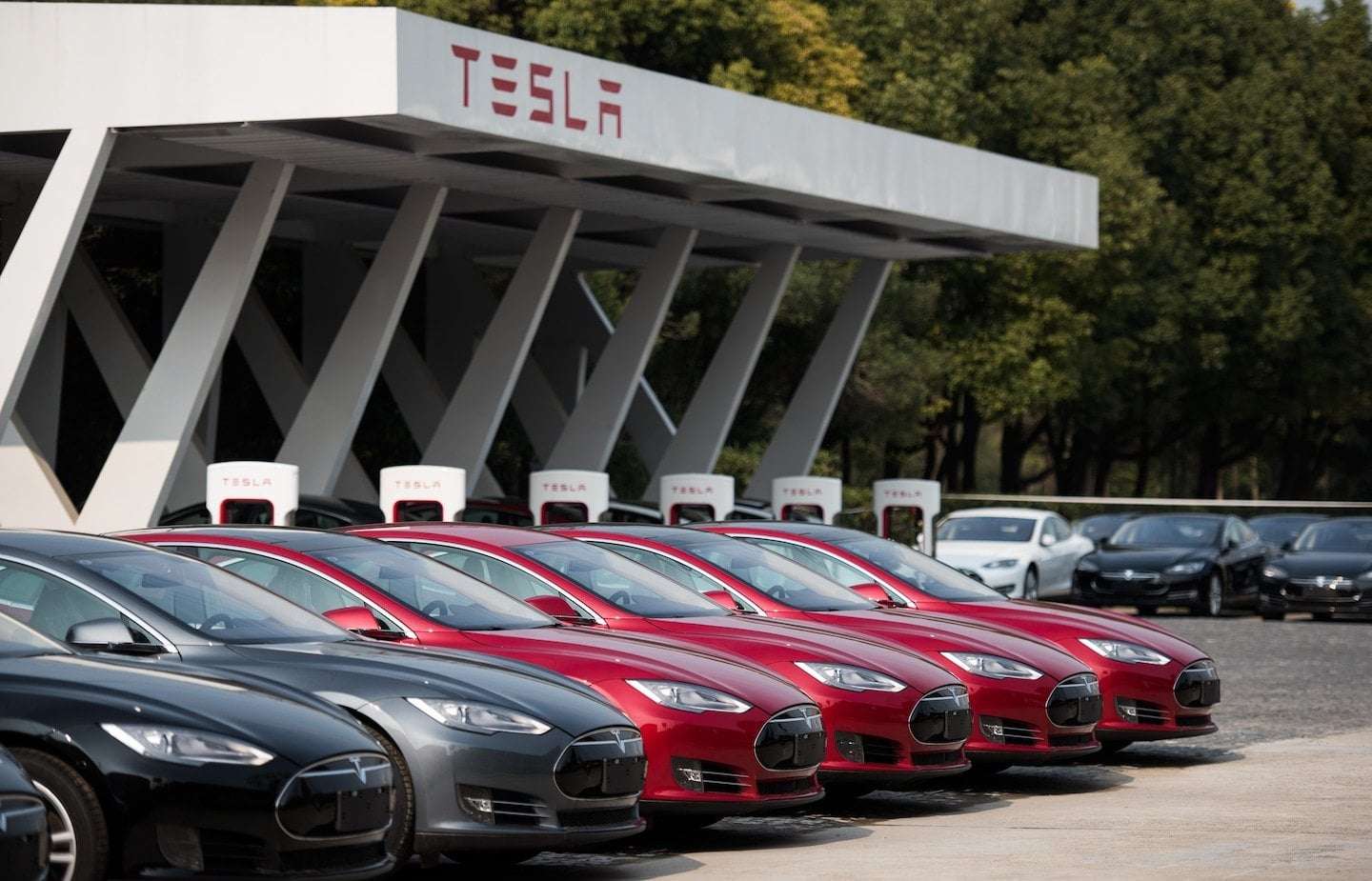 image for Tesla recalls 2 million cars with ‘insufficient’ Autopilot safety controls
