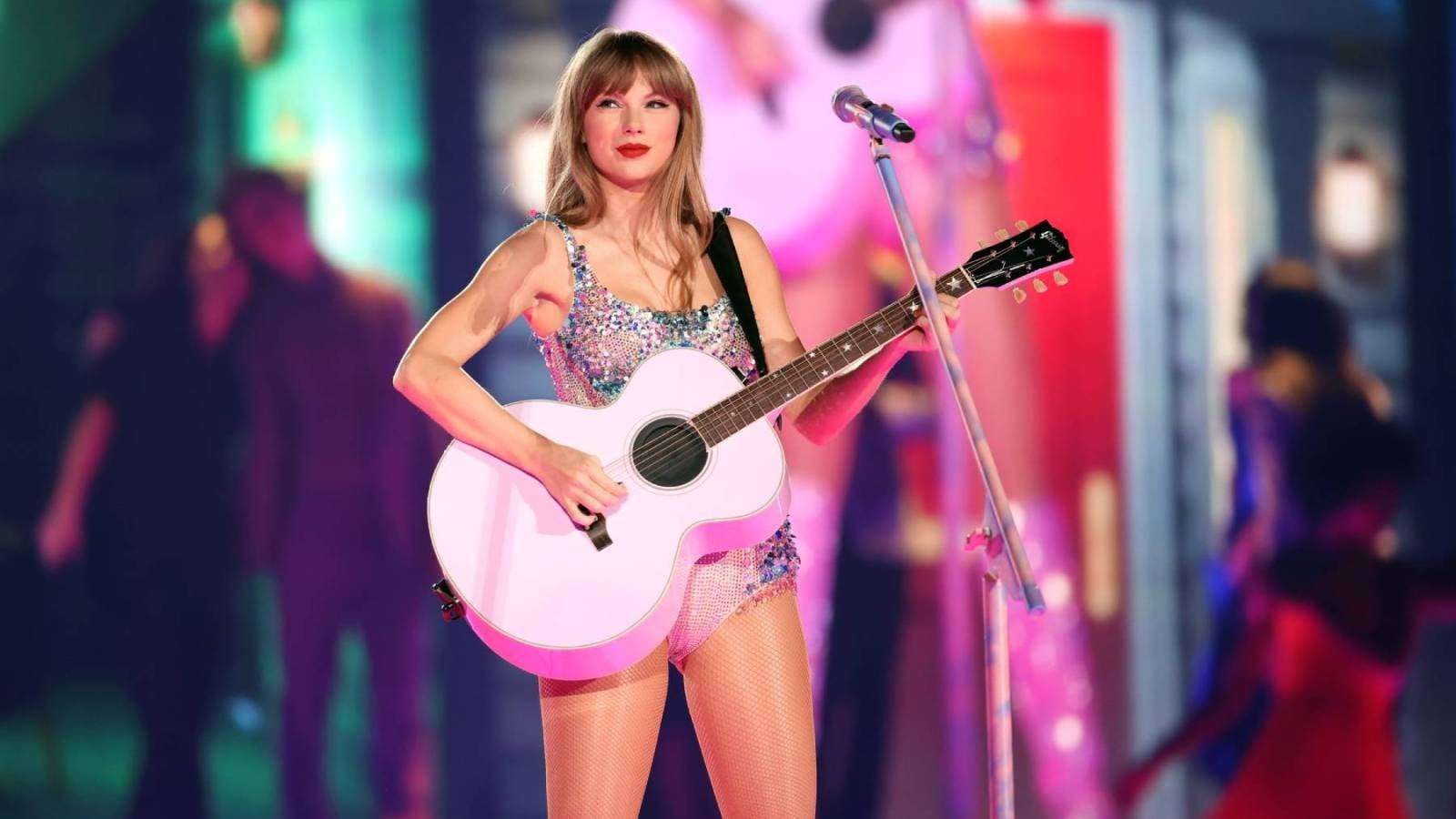 image for Taylor Swift Donates $1 Million to Tennessee Communities Devastated by Tornadoes