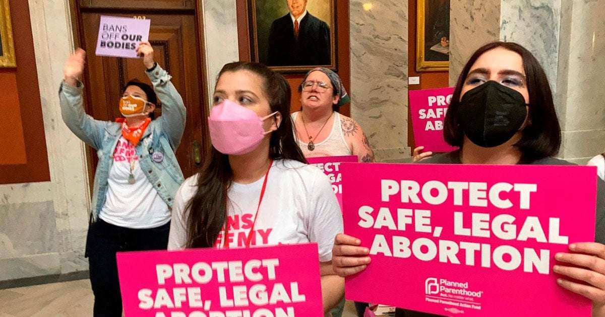 image for Kentucky woman who sued for abortion access says embryo no longer has cardiac activity