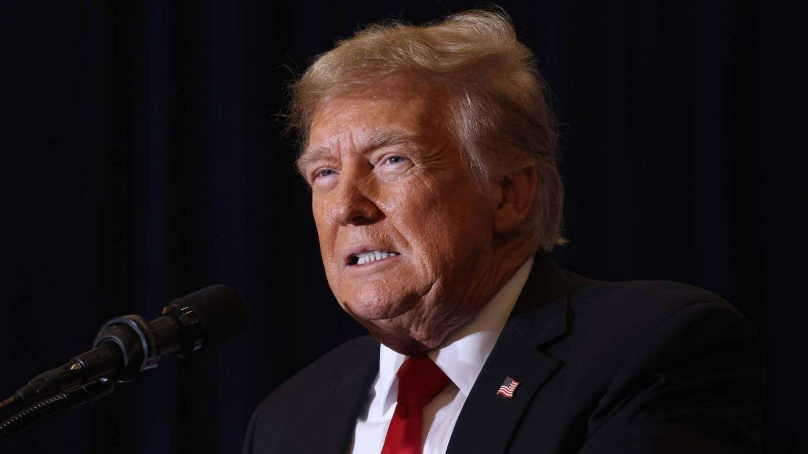 image for Trump Says Biden Plunging U.S. Into Depression. The Stock Market Hit a Record High