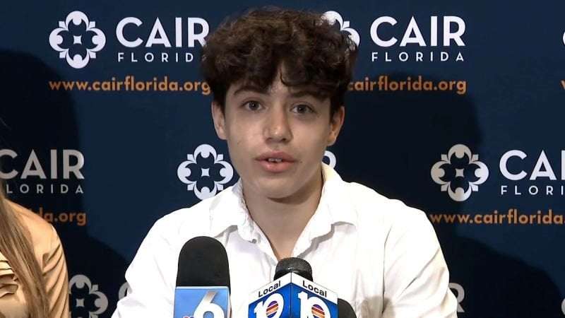 image for A Palestinian student was expelled from a Florida high school after his mom made pro-Palestine posts on social media